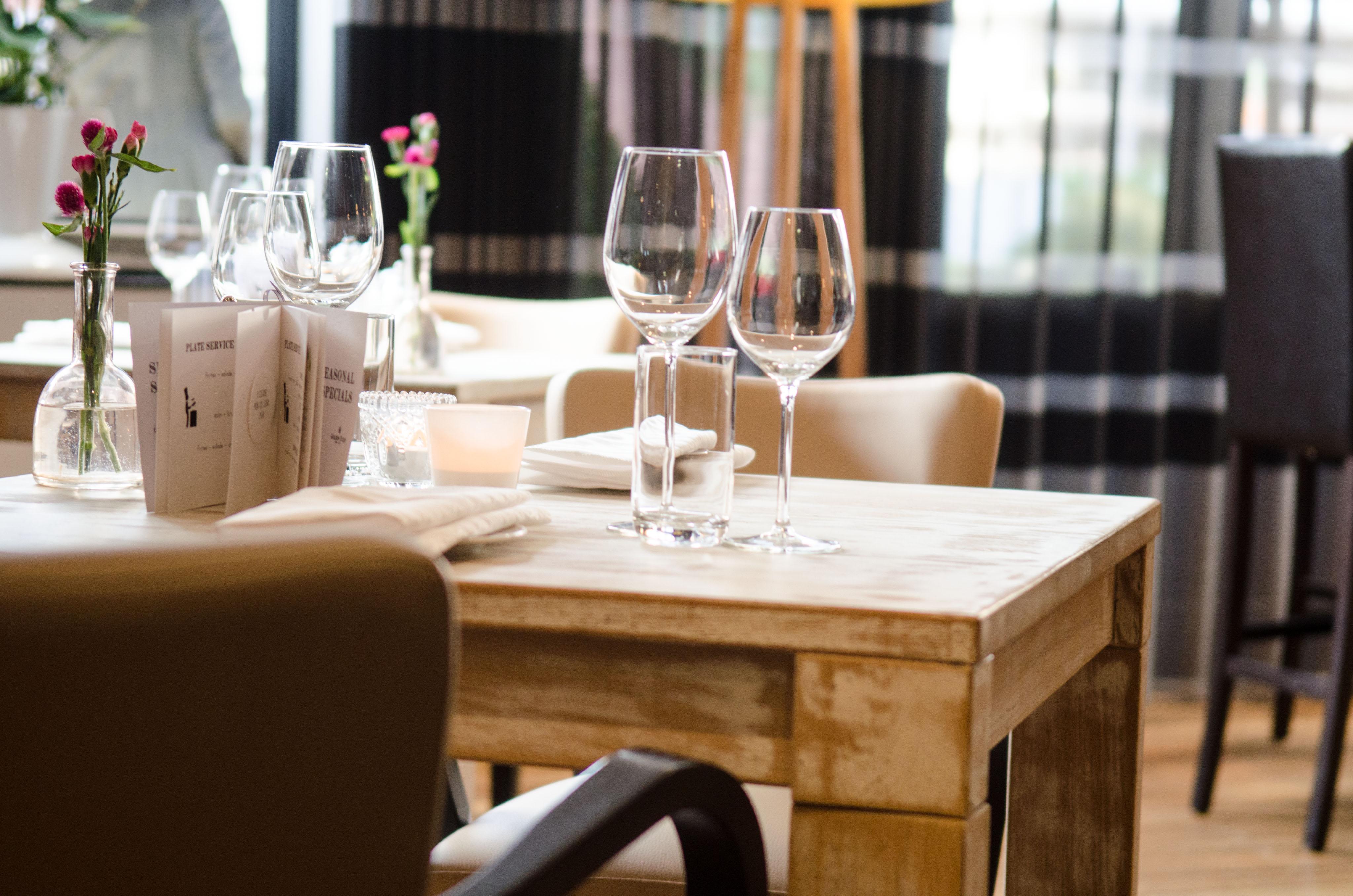 Fletcher Hotel-Restaurant เวียต์ ภายนอก รูปภาพ